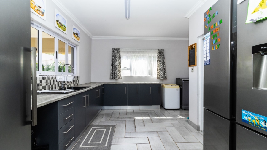 3 Bedroom Property for Sale in Berghof Western Cape